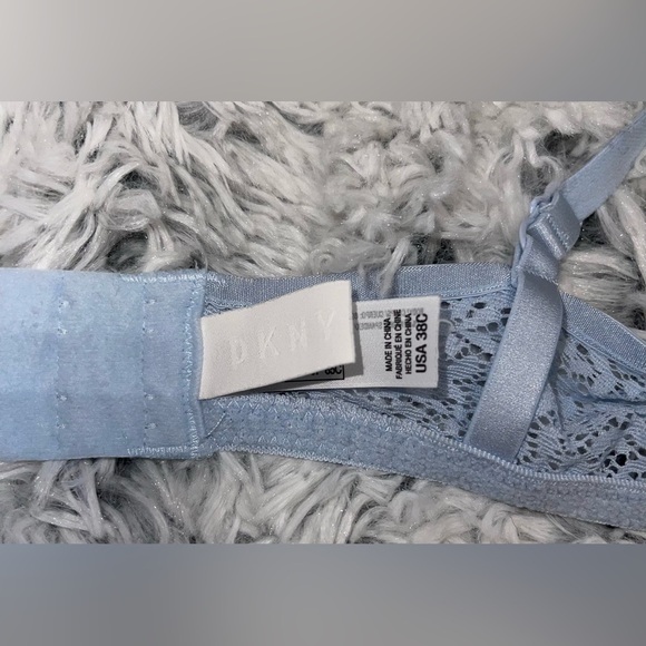 DKNY Modern Lace Sheer Underwire Demi Bra 38C Baby Blue - Picture 6 of 6